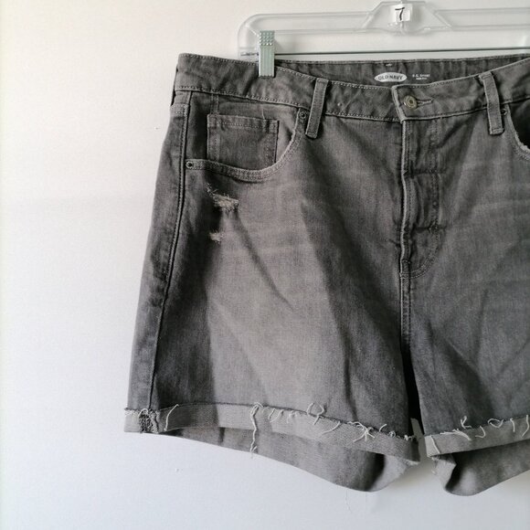 Old Navy O.G. Shorts Womens Gray High Rise Rolled Hem Boyfriend Shorts Size 16 - Picture 3 of 7